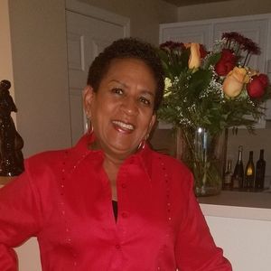 Meet your Posher, Suzette